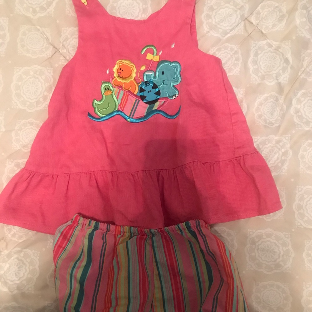 Animal smocked top with bloomers